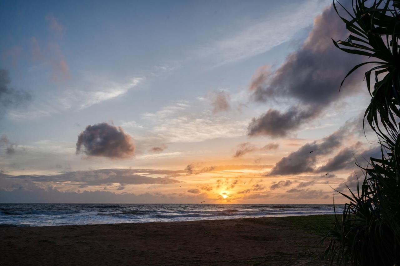Kirana - A Santani Villa Bentota Buitenkant foto
